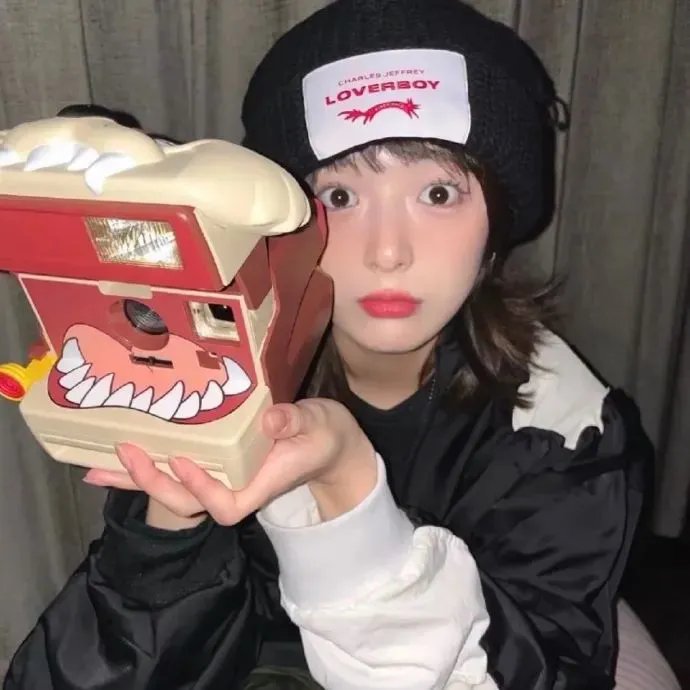 毒镇英雌
